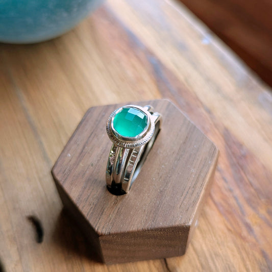 Green Onyx Ring
