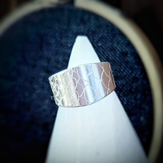 Shield Ring